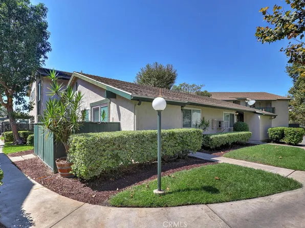 23294 Orange Ave APT 1, Lake Forest, CA 92630