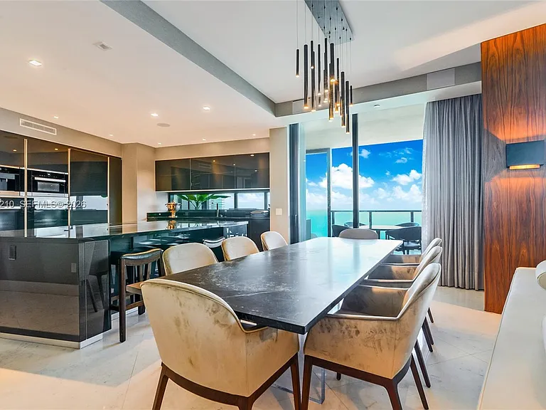 18555 Collins Ave #4305 — Photo 7
