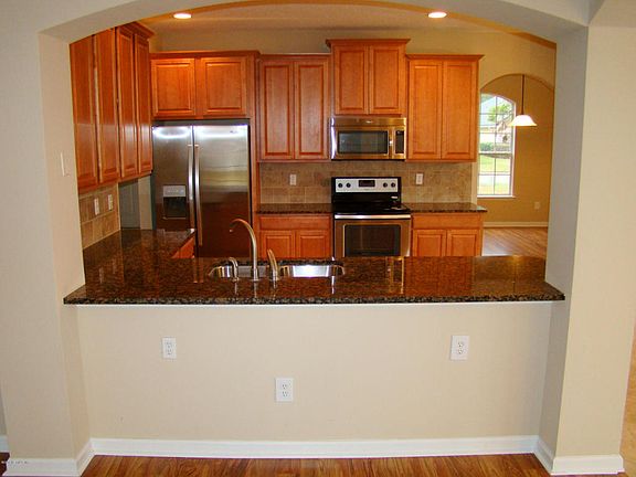 5th image of 3976 Victoria Lakes Dr S