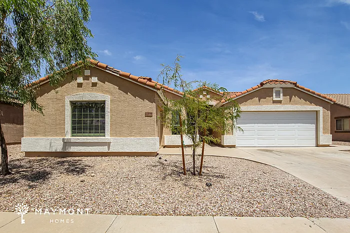22996 W Papago St — Photo 1