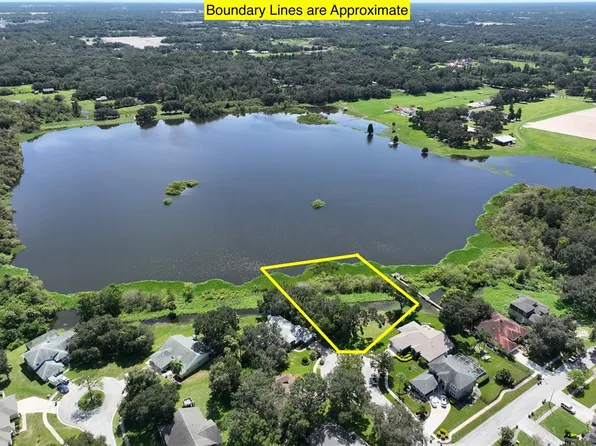 705 Covington Ct #14, Seffner, FL 33584
