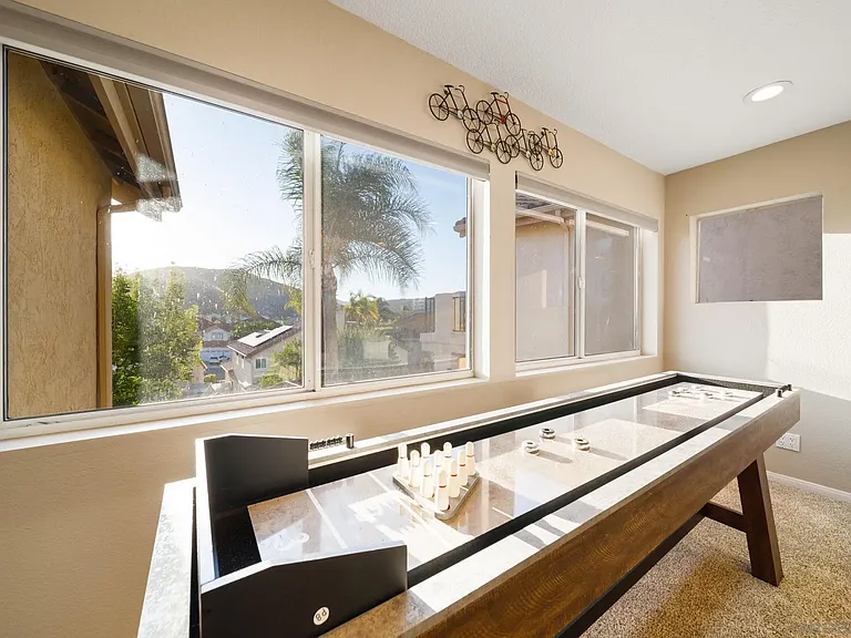 18106 Chieftain Ct — Photo 29