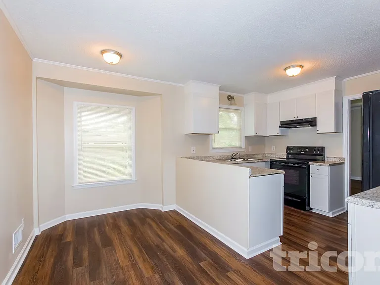 2786 Naples Pass — Photo 6