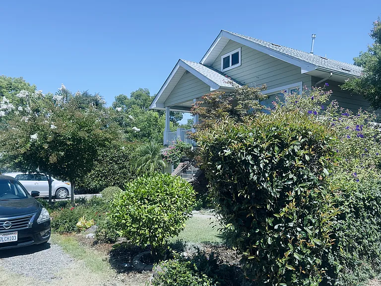 4835 P St #B — Photo 5