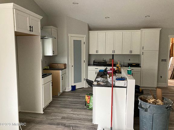 4th image of 1344 Sand Springs Dr SW #44