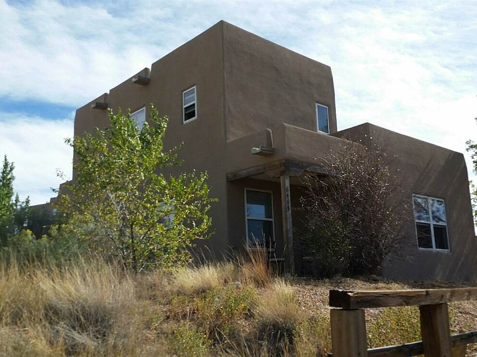 1st image of 6444 Jaguar Dr