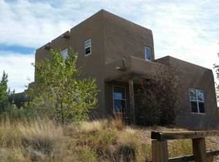 6444 Jaguar Dr, Santa Fe, NM 87507