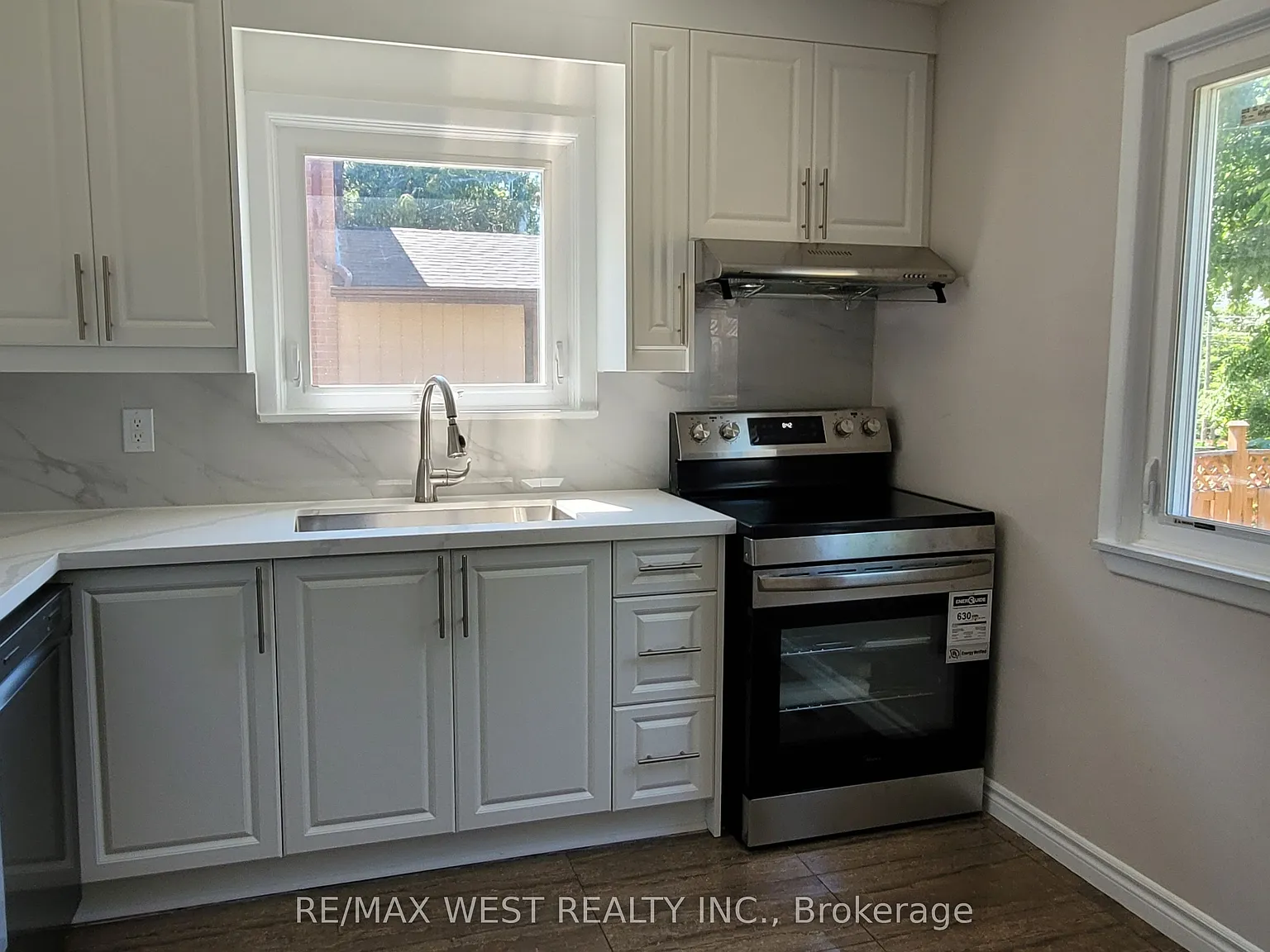 3 bed, $3,200 — Photo 2