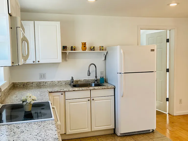120 Fleming St #A — Photo 5