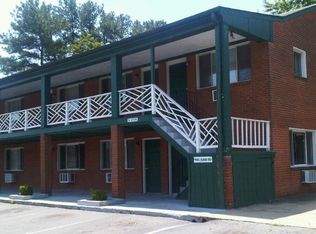 2121 Angus Rd APT 2, Charlottesville, VA 22901