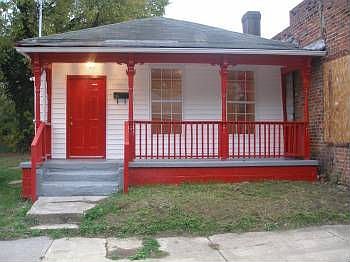 5th image of 930 Willcox St