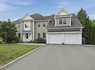 21 Manchester Pl, Natick, MA 01760