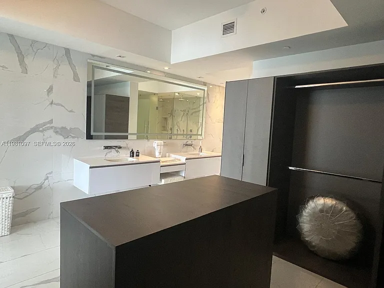 5500 Island Estates Dr #504 — Photo 13