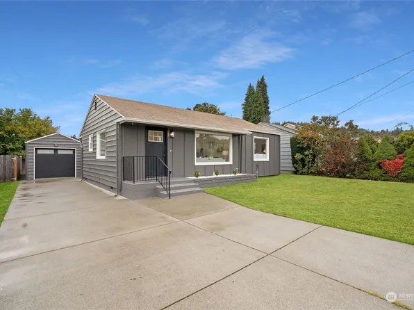 10911 57th Street E, Puyallup, WA 98372