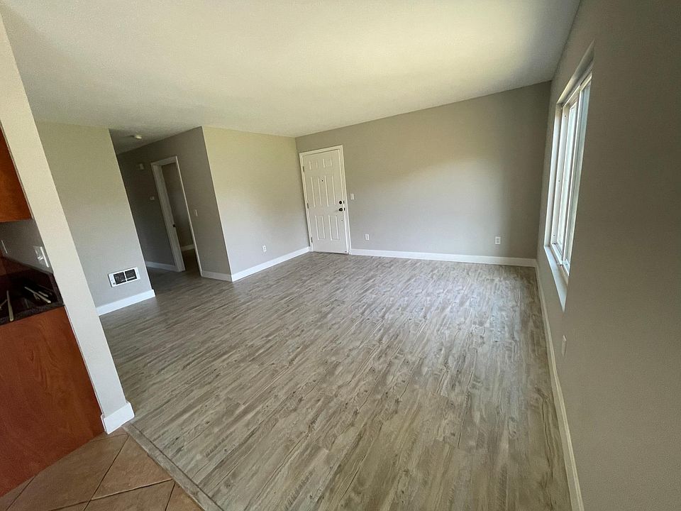 Living room part 2