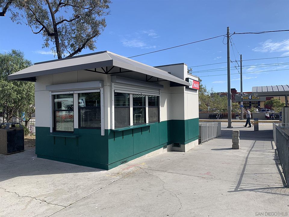 1st image of 450 Euclid Ave