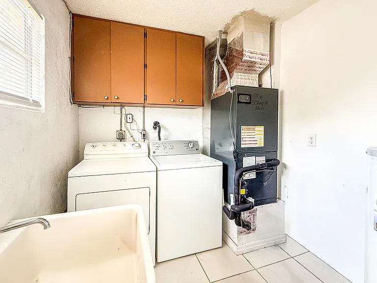 2604 Woodgate Ln #J-6 — Photo 18
