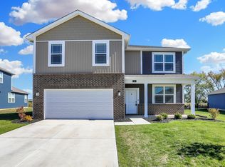 113 Hunters Ridge Dr, Danville, IN 46122