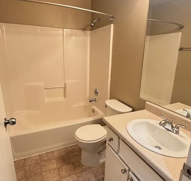 Goose Hollow Townhomes — Photo 44