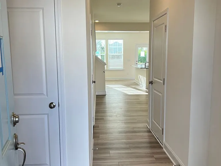 54 Bluebottle St — Photo 2
