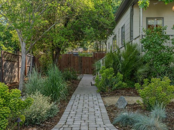 116 S Arroyo Seco St, Ione, CA 95640