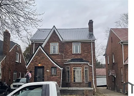 5 bed, 2130 sqft, $1,100 — Photo 2