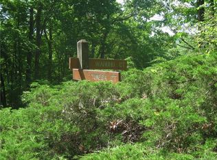 80 Yunega Ct, Brevard, NC 28712
