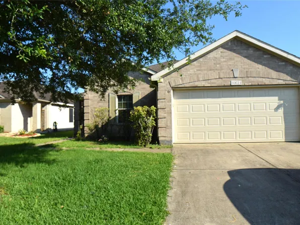 10614 Country Squire Blvd, Baytown, TX 77523