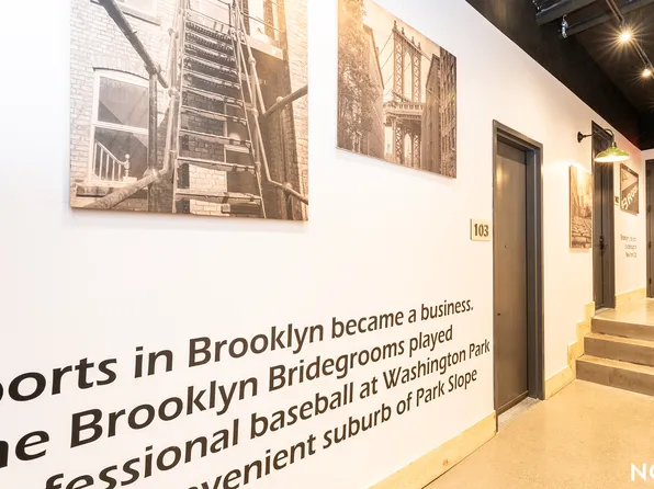 255 18th Street image 4 of 47