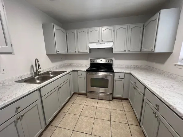 103 Berlin St, Lafayette, LA 70506