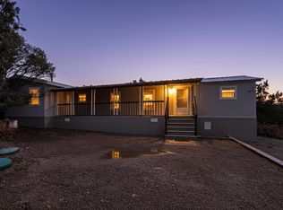 4038 W Martinez Rd, Edgewood, NM 87015