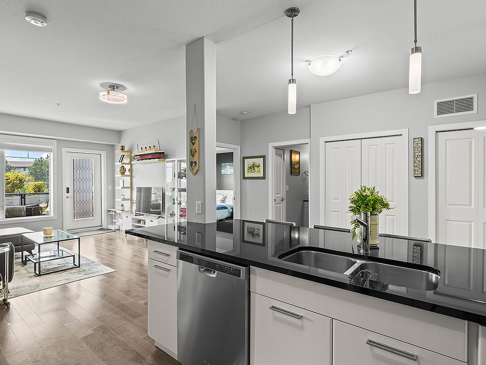 1st image of 3645 Carrington Rd Unit 315