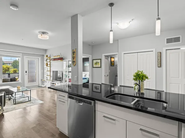 3645 Carrington Rd Unit 315, West Kelowna, BC V4T 3G9