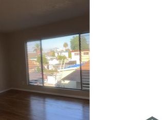 237 W 57th St APT 3, Los Angeles, CA 90037