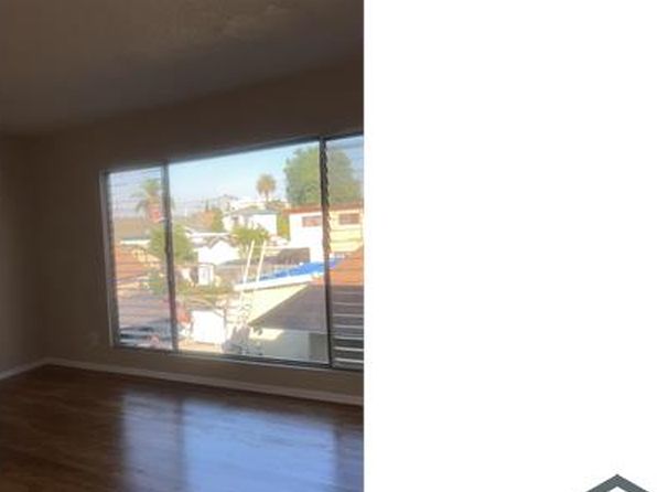 237 W 57th St APT 3