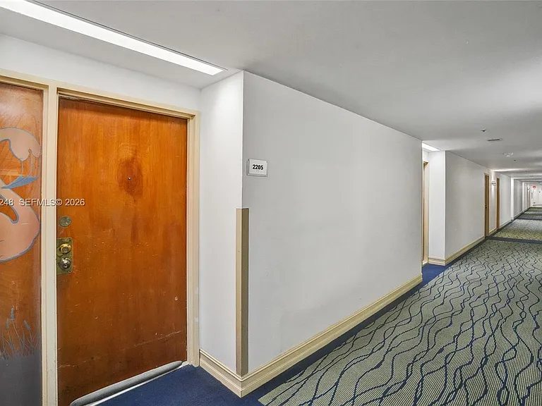 7601 E Treasure Dr #2205 — Photo 32