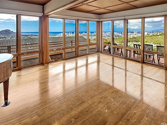 2nd image of 1732A Mikahala Way
