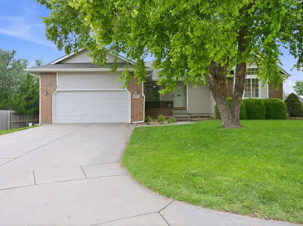 2622 N Keith Ct, Wichita, KS 67205