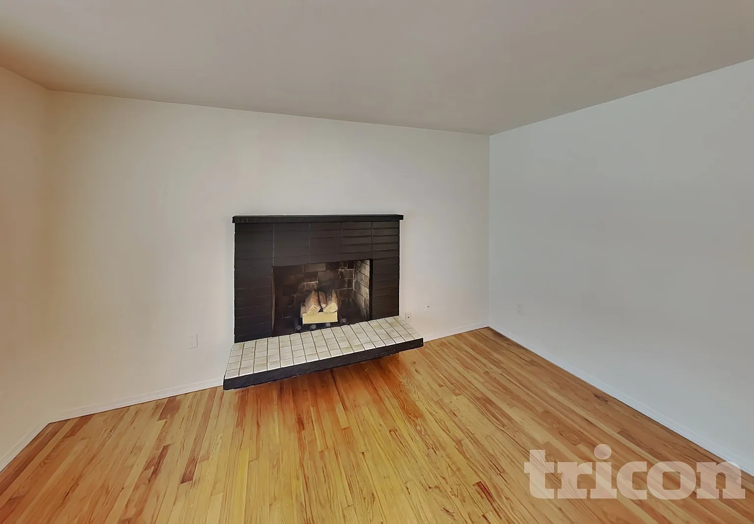 30466 3Rd Avenue S Federal Way WA — Photo 2