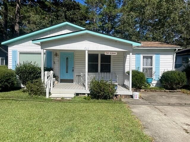 1st image of 513 E Richardson Ave