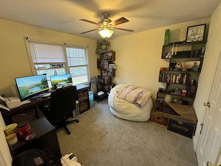 125 Woody Dr #A — Photo 10