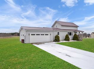 5675 S 100 E, Churubusco, IN 46723