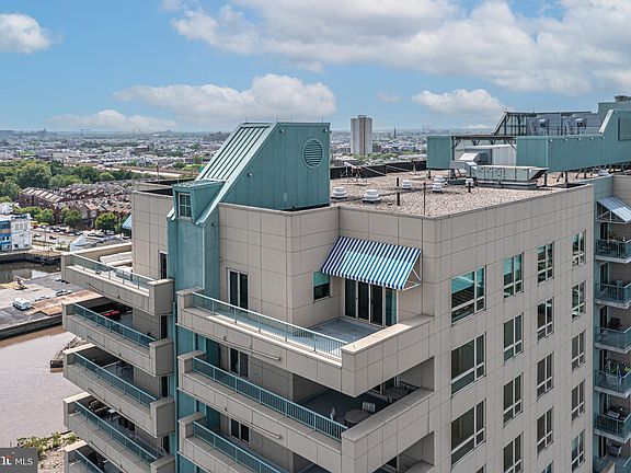 5th image of 717 S Columbus Blvd #Penthouse 14