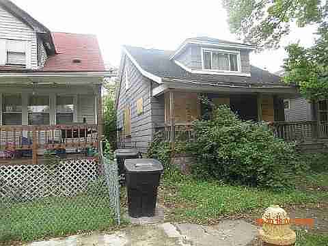 5564 Fairview