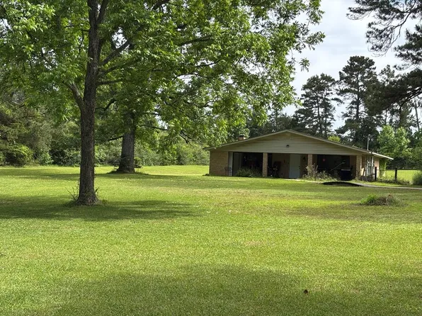 269 McKnight Rd, Pollok, TX 75969