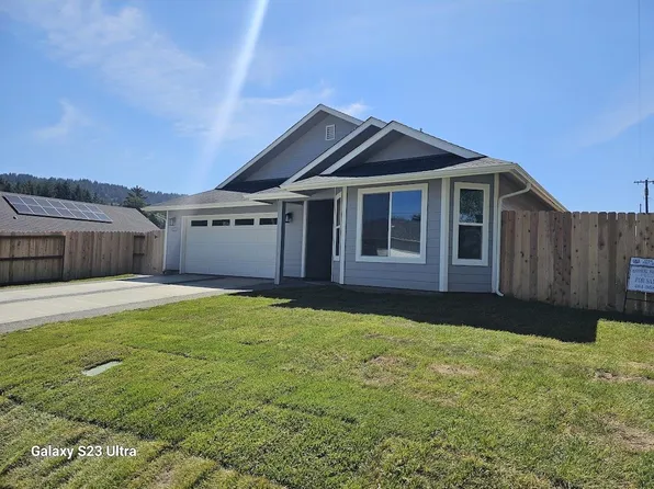 2405 Cushing Ave, Crescent City, CA 95531