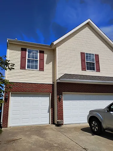 3368 Edison Dr Photo 1
