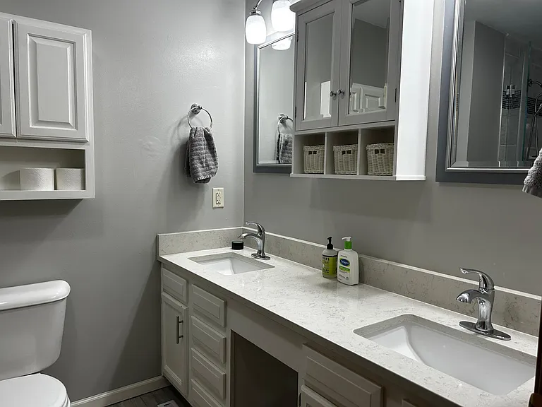 655 Grand Ct — Photo 11