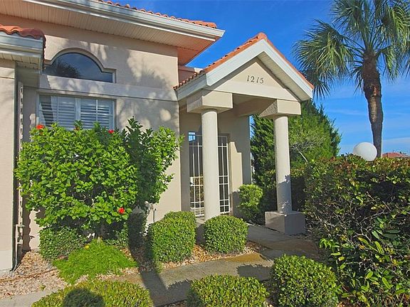 3rd image of 1215 Gorda Cay Ln #1215