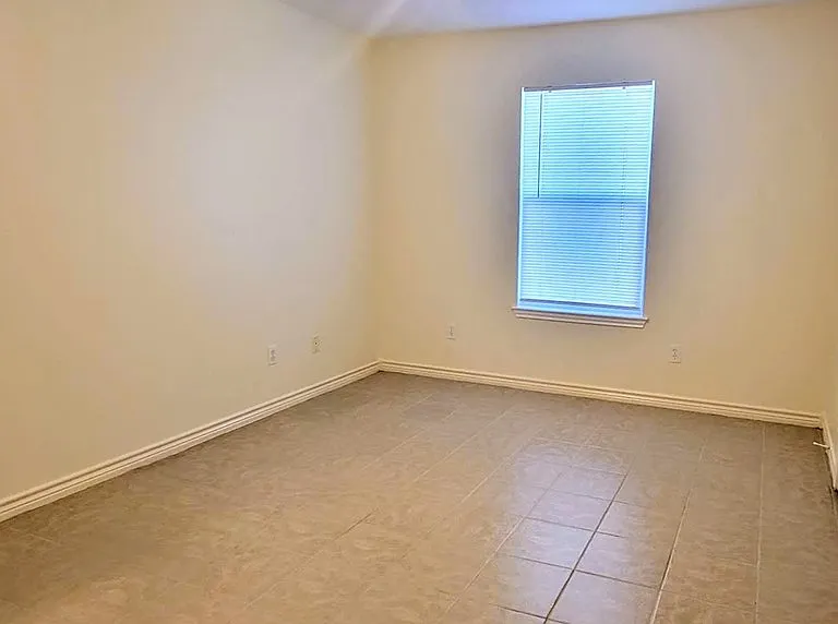 512 S Pearl St #B — Photo 16